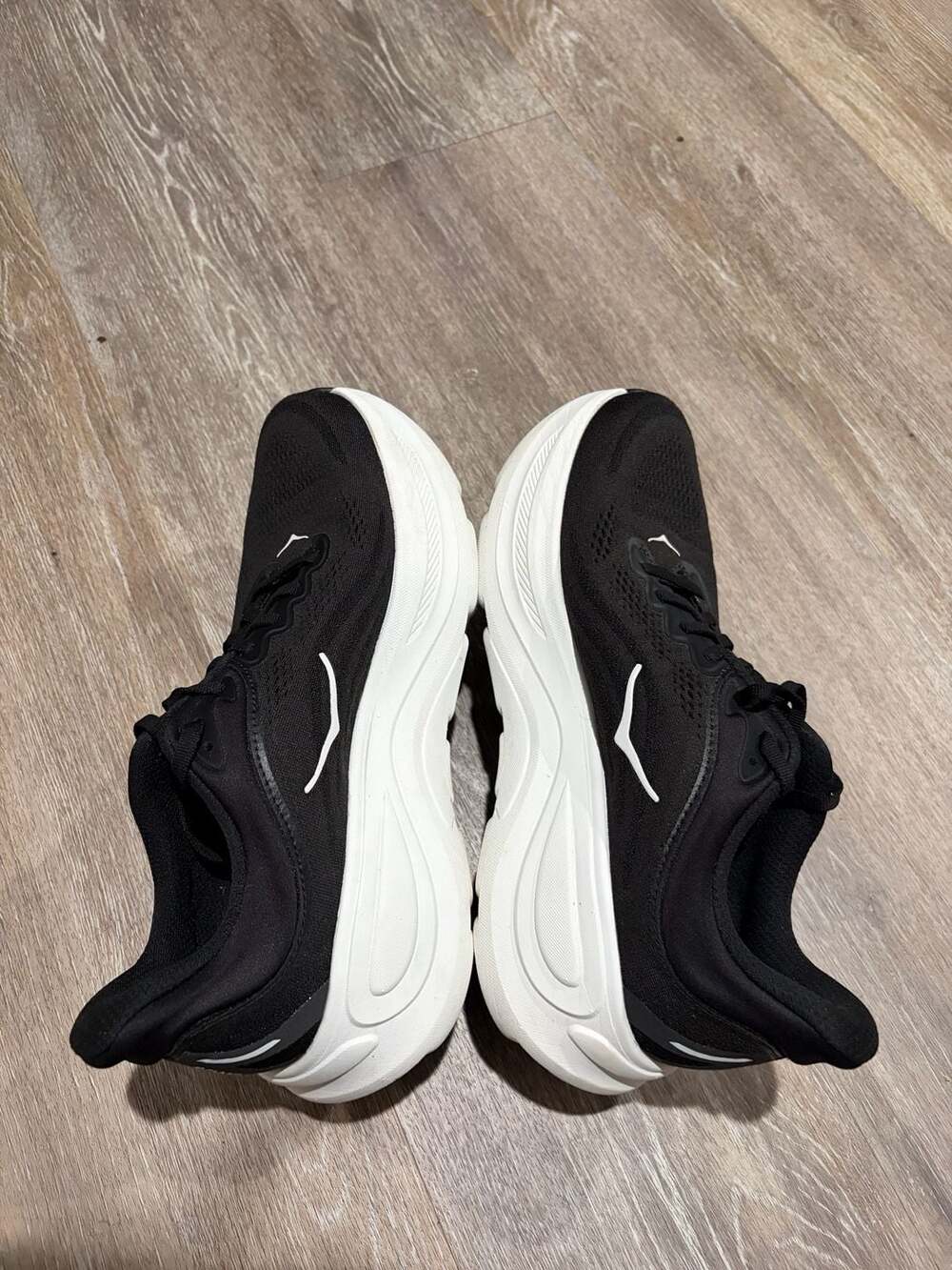 Hoka One One Bondi 9 Wide Running Shoes Black White Women's Size 11D - Picture 5 of 9